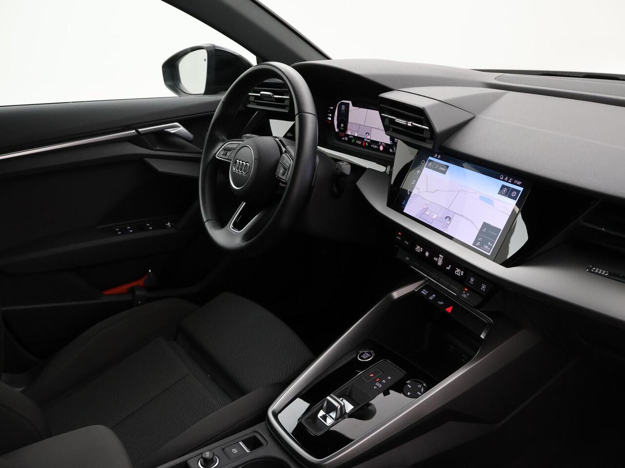 Audi A3 SPORTBACK 40 TFSI e 204 PK PLUG-IN HYBRID + VIRTUAL COCKPIT | ADAPTIVE CRUISE | SPORTSTOELEN | LED
