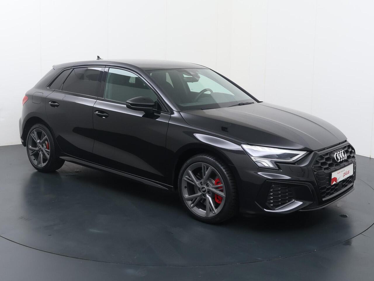 Audi A3 SPORTBACK 45 TFSI e S edition Competition | 245 PK | SoH 97% | LED verlichting | Audi soundsystem | Navigatiesysteem |