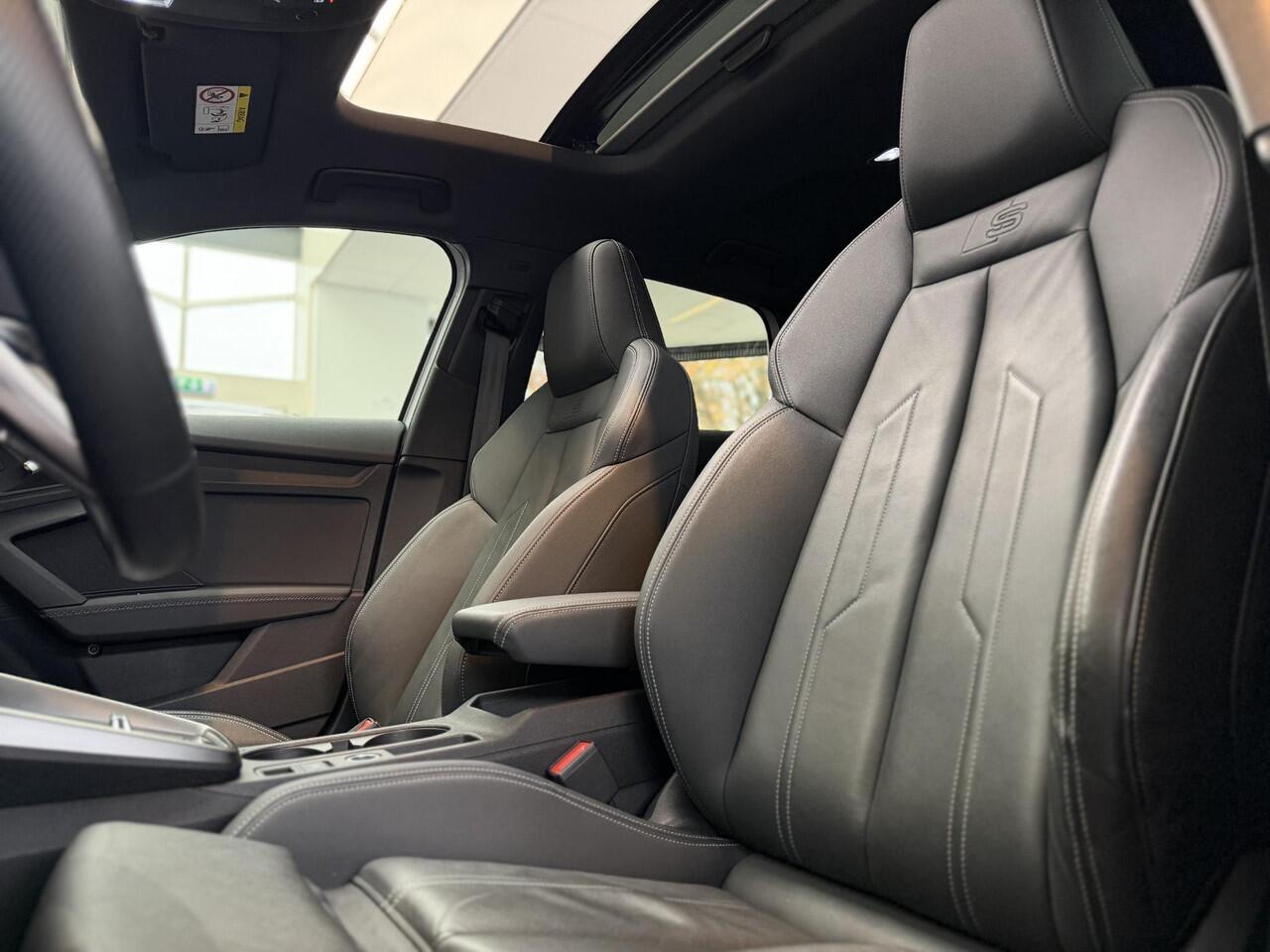 Audi A3 SPORTBACK 40 TFSI e 204 PK S LINE / LEDER / PANO / BLACKPACK