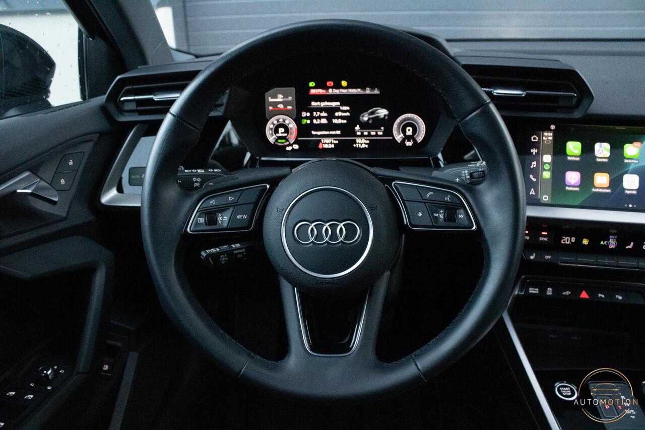 Audi A3 SPORTBACK 45 TFSI e S edition Competition Pano Parkeerhulp S line Carplay