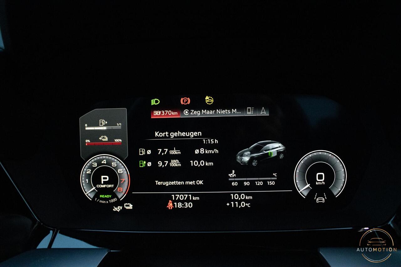 Audi A3 SPORTBACK 45 TFSI e S edition Competition Pano Parkeerhulp S line Carplay