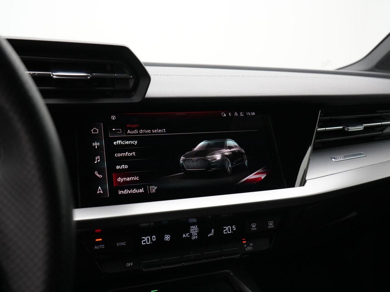 Audi A3 SPORTBACK 40 TFSI e 204 pk S-tronic Advanced edition / S-Line | Head-up display | Parkeersensoren achter | Standkachel