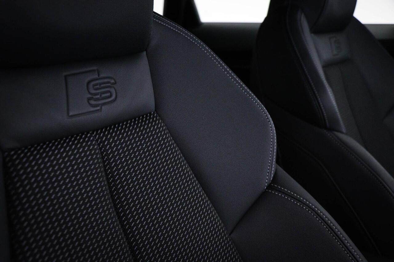 Audi A3 SPORTBACK 40 TFSI e S edition Competition | HALF LEDER | STOELVERWARMING | ACC | KEYLESS | 18" | s-line