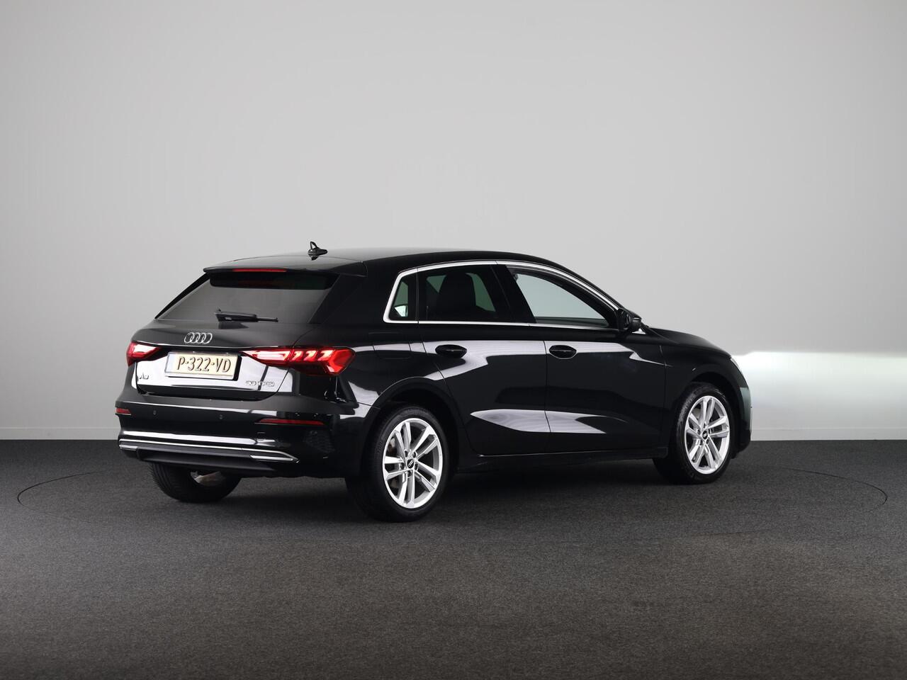 Audi A3 SPORTBACK 30 TFSI Advanced edition 110 pk S-tronic | Navigatie | Parkeersensoren achter | Cruise control | LED koplampen | Apple Carplay/Android Auto |