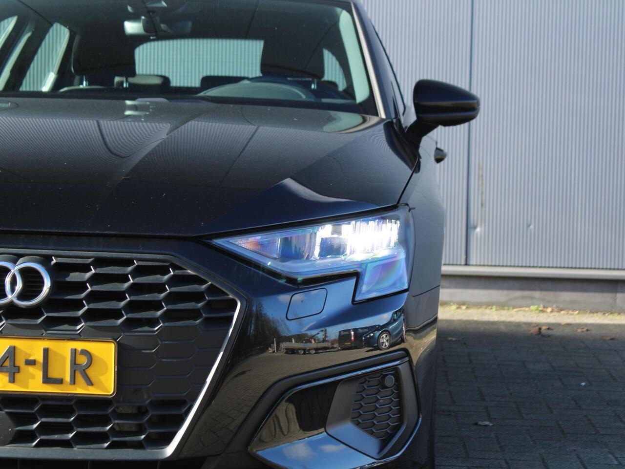 Audi A3 SPORTBACK 30 TFSI Pro Line | Climate control | Lichtmetalen-Velgen | PDC | Navigatie | Cruise control