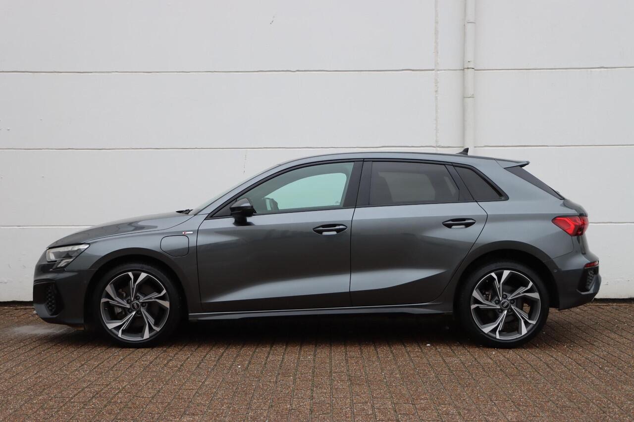 Audi A3 SPORTBACK 40 TFSI e S edition 204pk S-Tronic