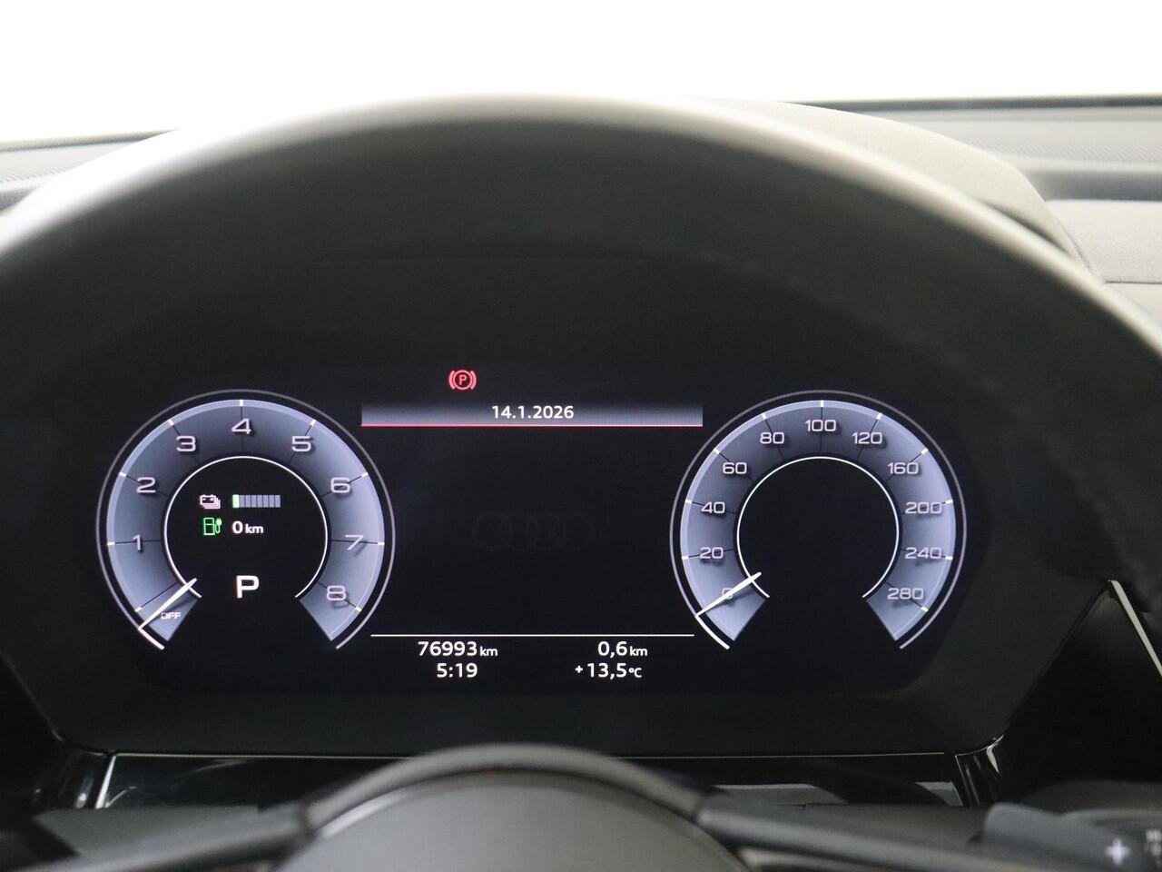 Audi A3 SPORTBACK 45 TFSI e S edition Competition | SoH 100% | Panoramadak | Bang & Olufsen | Virtual cockpit Plus | Stoelverwarming | Lederen bekleding | CarPlay | Cruise control |