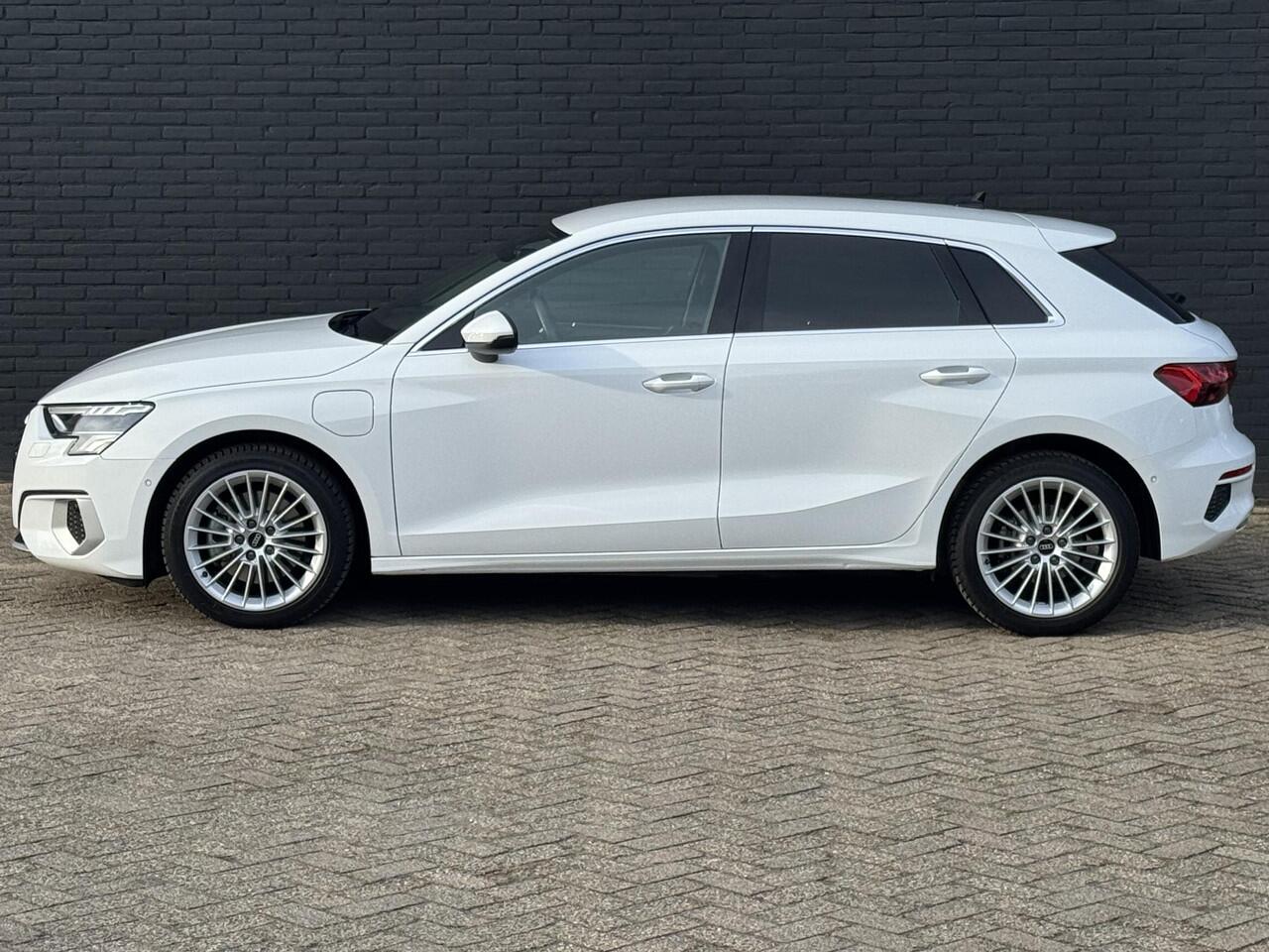 Audi A3 SPORTBACK 40 TFSI e Advanced edition I INCL. ¤ 850,00 AFL.KOSTEN + BOVAG GARANTIE