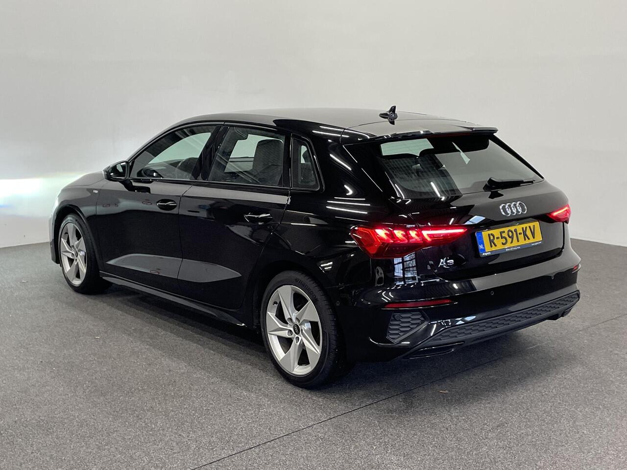 Audi A3 SPORTBACK 30 TFSI S edition Navigatie Apple Carplay / Android Auto Adaptive Cruise Control Parkeersensoren Full Led Virtual Cockpit Climate Control