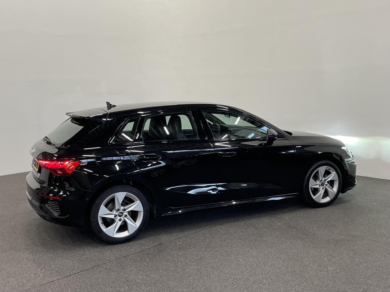 Audi A3 SPORTBACK 30 TFSI S edition Navigatie Apple Carplay / Android Auto Adaptive Cruise Control Parkeersensoren Full Led Virtual Cockpit Climate Control