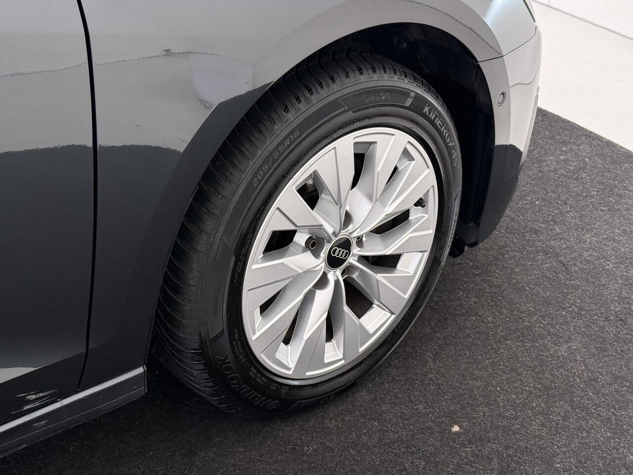 Audi A3 SPORTBACK 40 TFSI e Advanced edition | SoH 95% | Keyless | Parkeerassistent | Navigatie Plus | CarPlay | Achteruitrijcamera | Elektrisch bedienbare achterklep | Virtual cockpit |