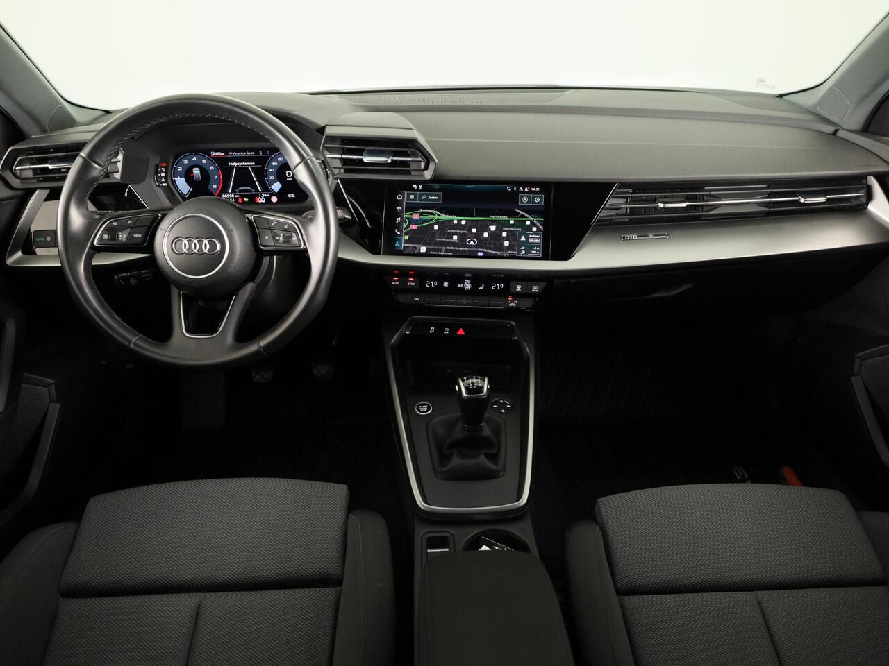 Audi A3 SPORTBACK 30 TFSI Advanced edition 110 pk | Navigatie | Parkeersensoren achter | Cruise control | LED koplampen | Apple Carplay/Android Auto |