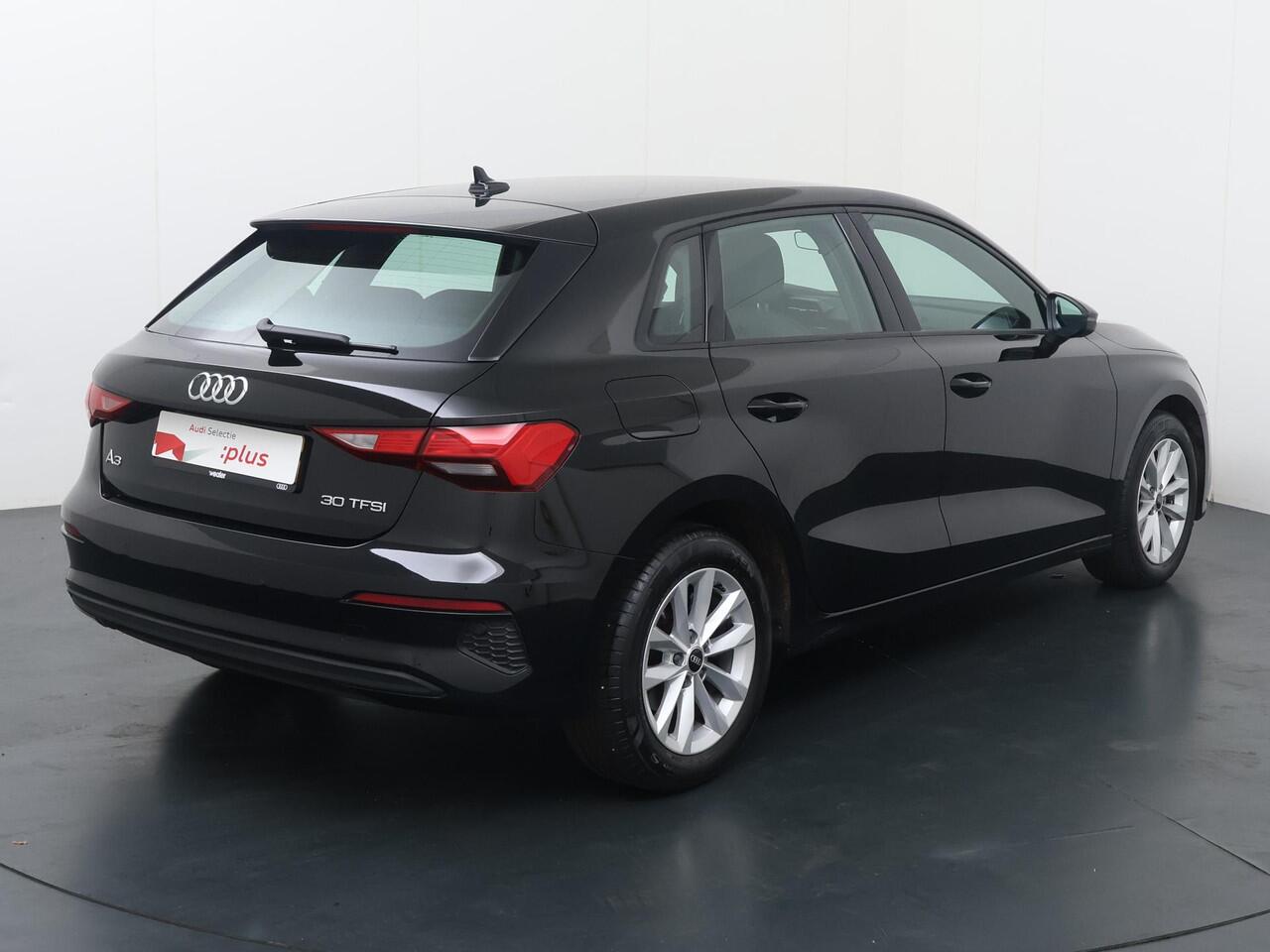 Audi A3 SPORTBACK 30 TFSI Pro Line | 110 PK | Automaat | Climate control | Apple Carplay/Android Auto |