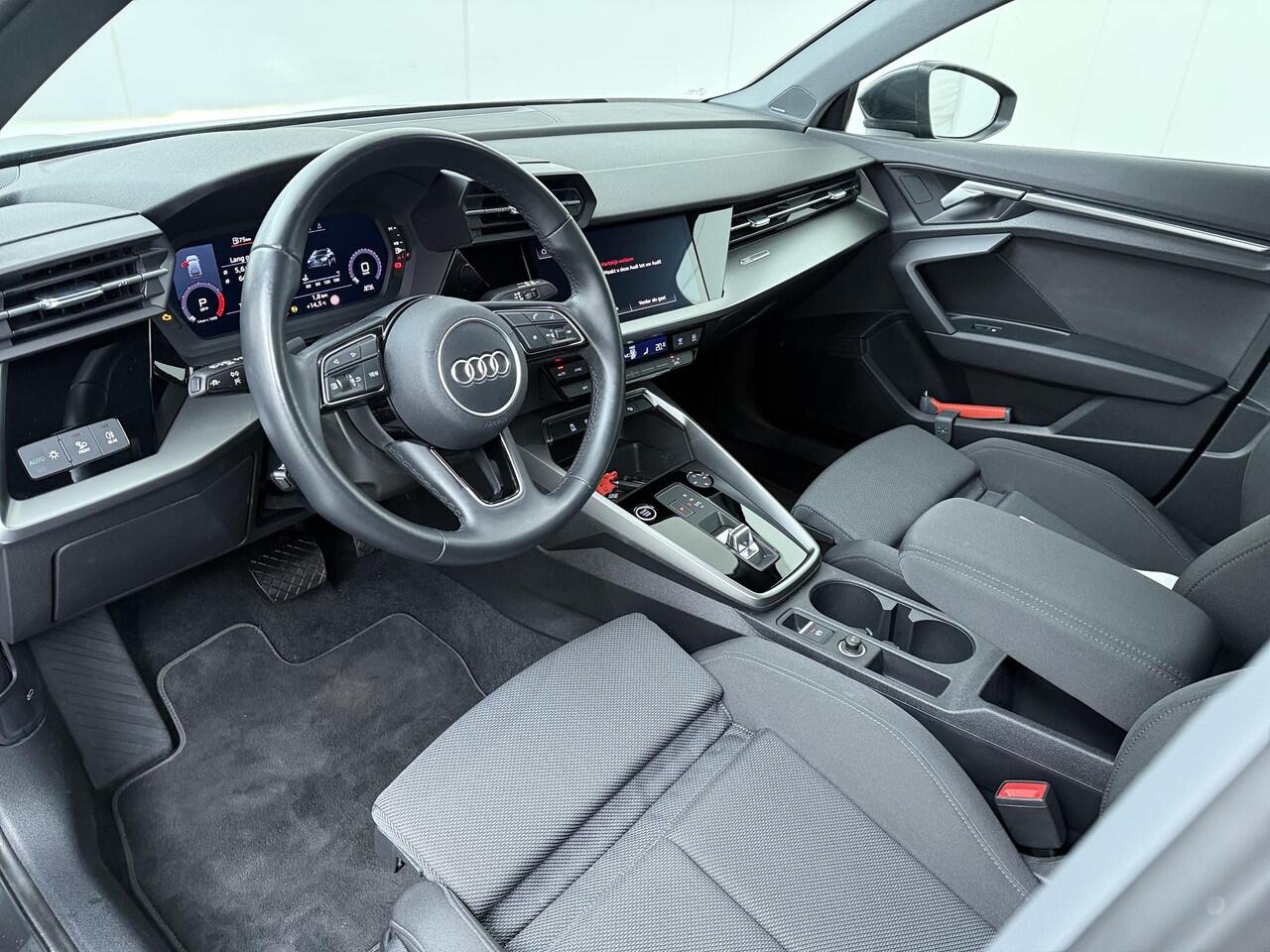 Audi A3 SPORTBACK 30 TFSI Advanced edition | 110 PK | Automaat | Cruise control | Navigatiesysteem | Achteruitrijcamera |
