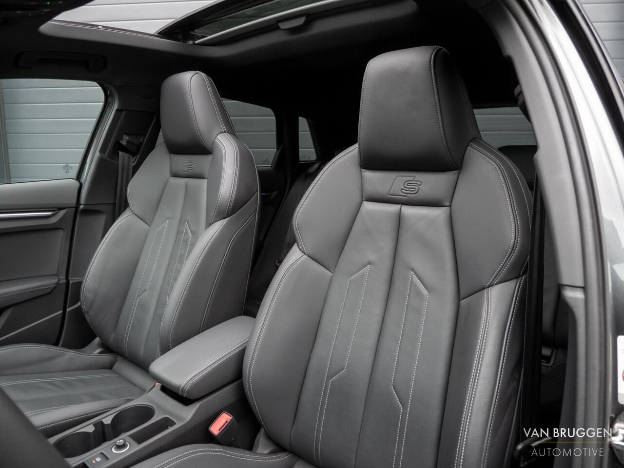 Audi A3 SPORTBACK 40 TFSI e S-Line Pano RS Sfeer E-Stoelen Leer Matrix BTW Keyless ACC