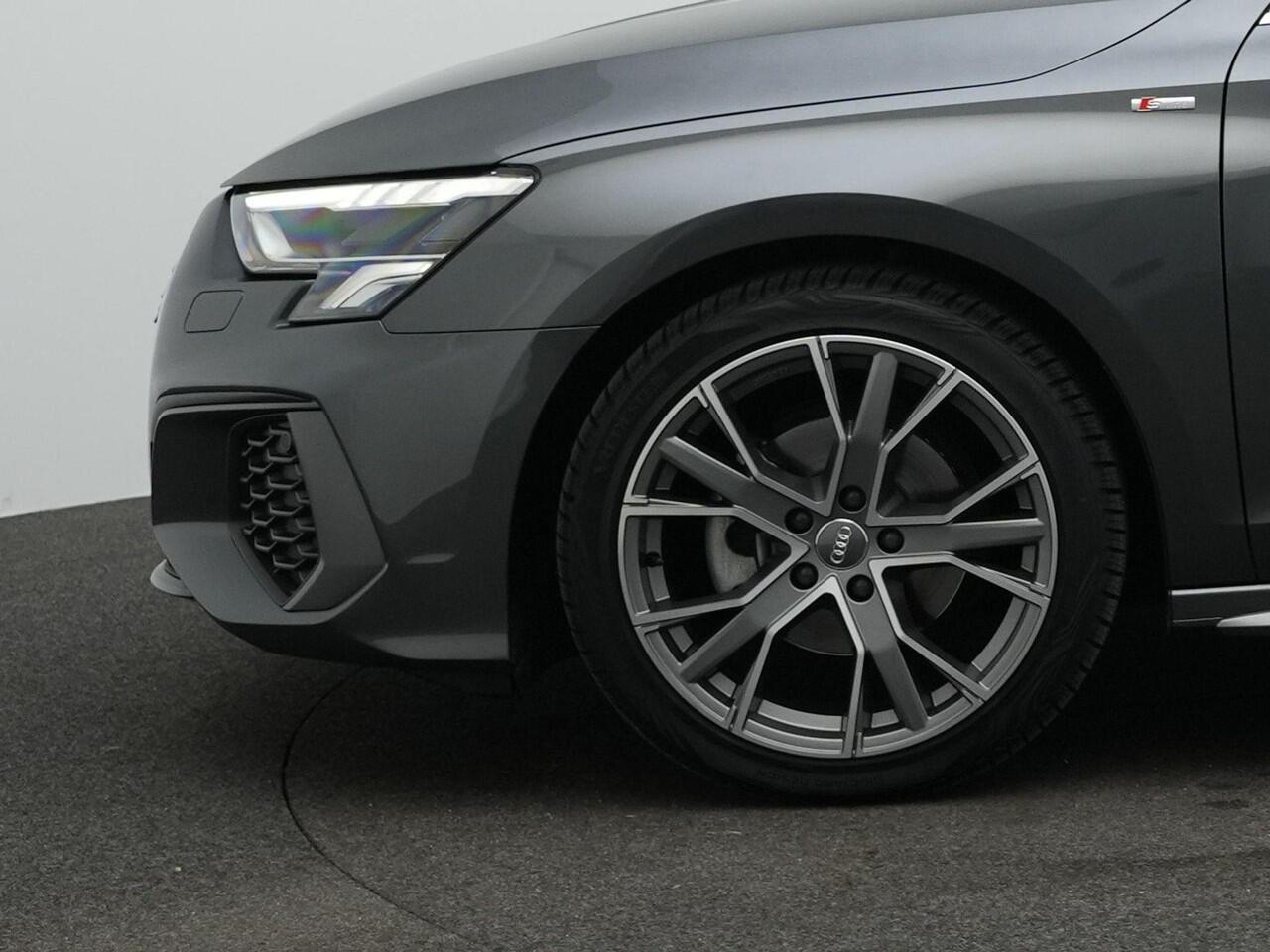 Audi A3 SPORTBACK 35 TFSI 150 pk S-Tronic S-Line | S-Line | Cruise Control | Sportonderstel | Verlengde fabrieksgarantie