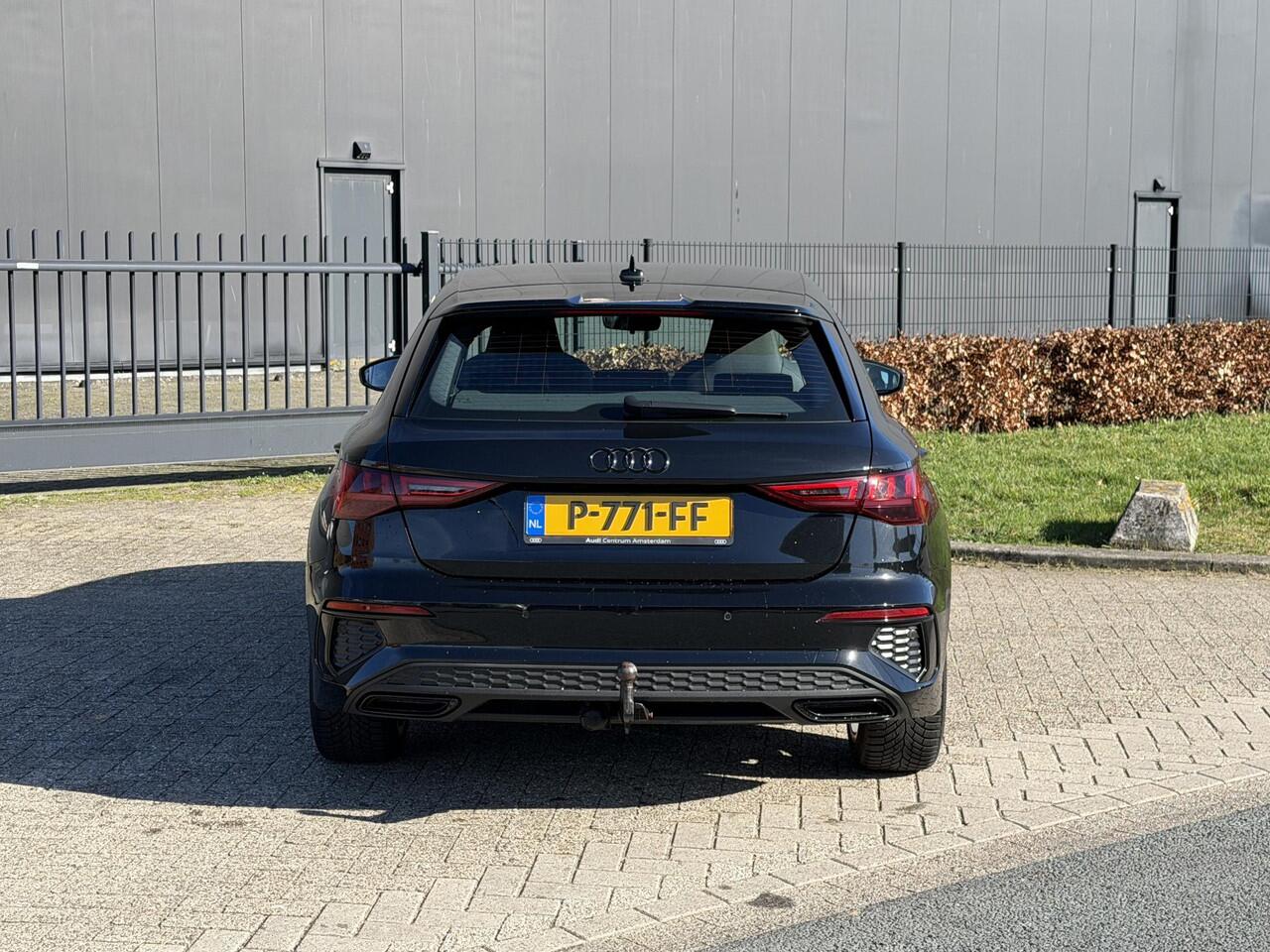 Audi A3 SPORTBACK 30 TFSI S edition 110PK | S-line in & exterieur | Trekhaak | Stoelverwarming |