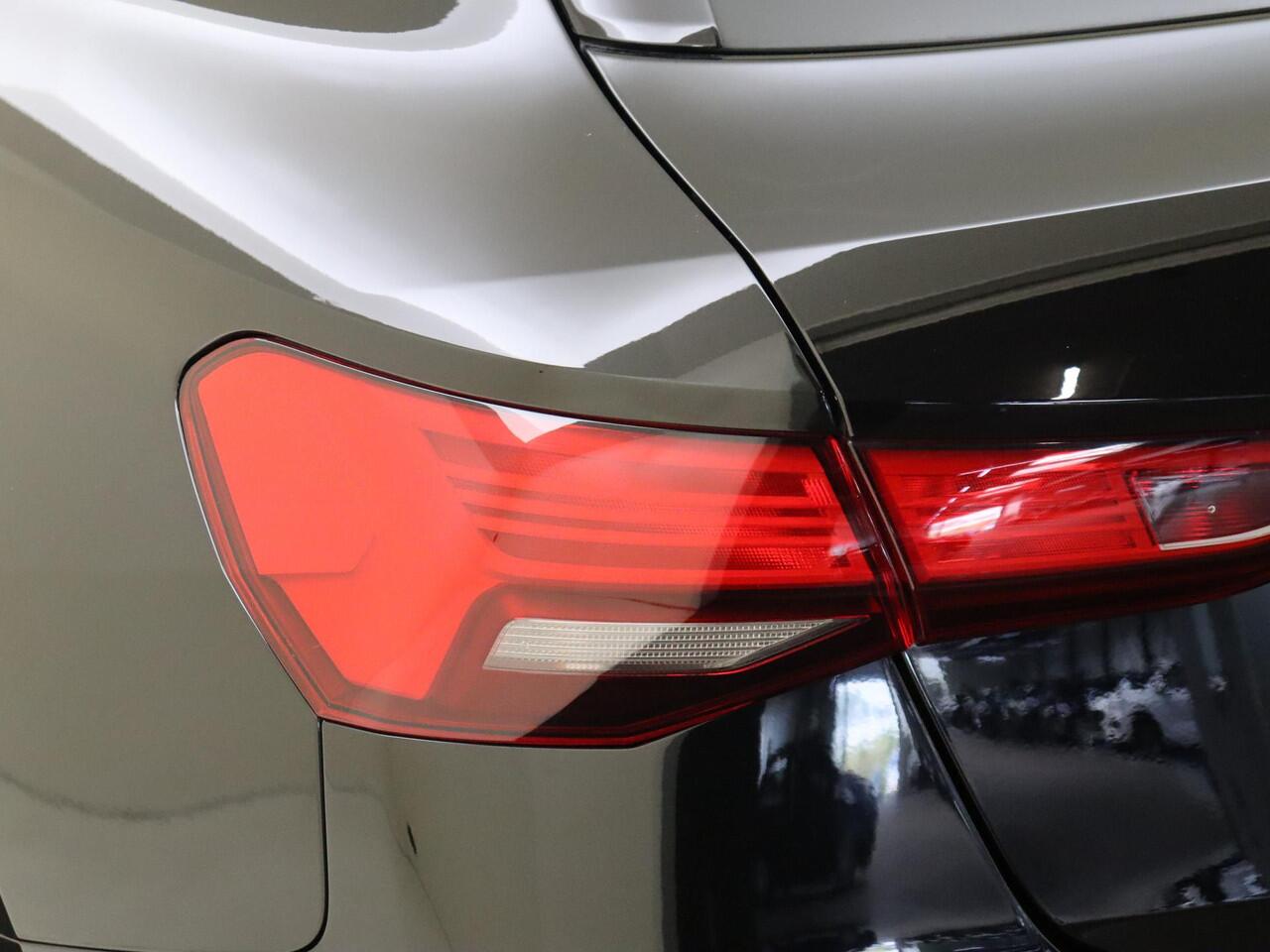 Audi A3 SPORTBACK 30 TFSI Pro Line | Stoelverwarming | Navigatie Plus | Parkeerasisstent | Keyless | CarPlay | Cruise control |