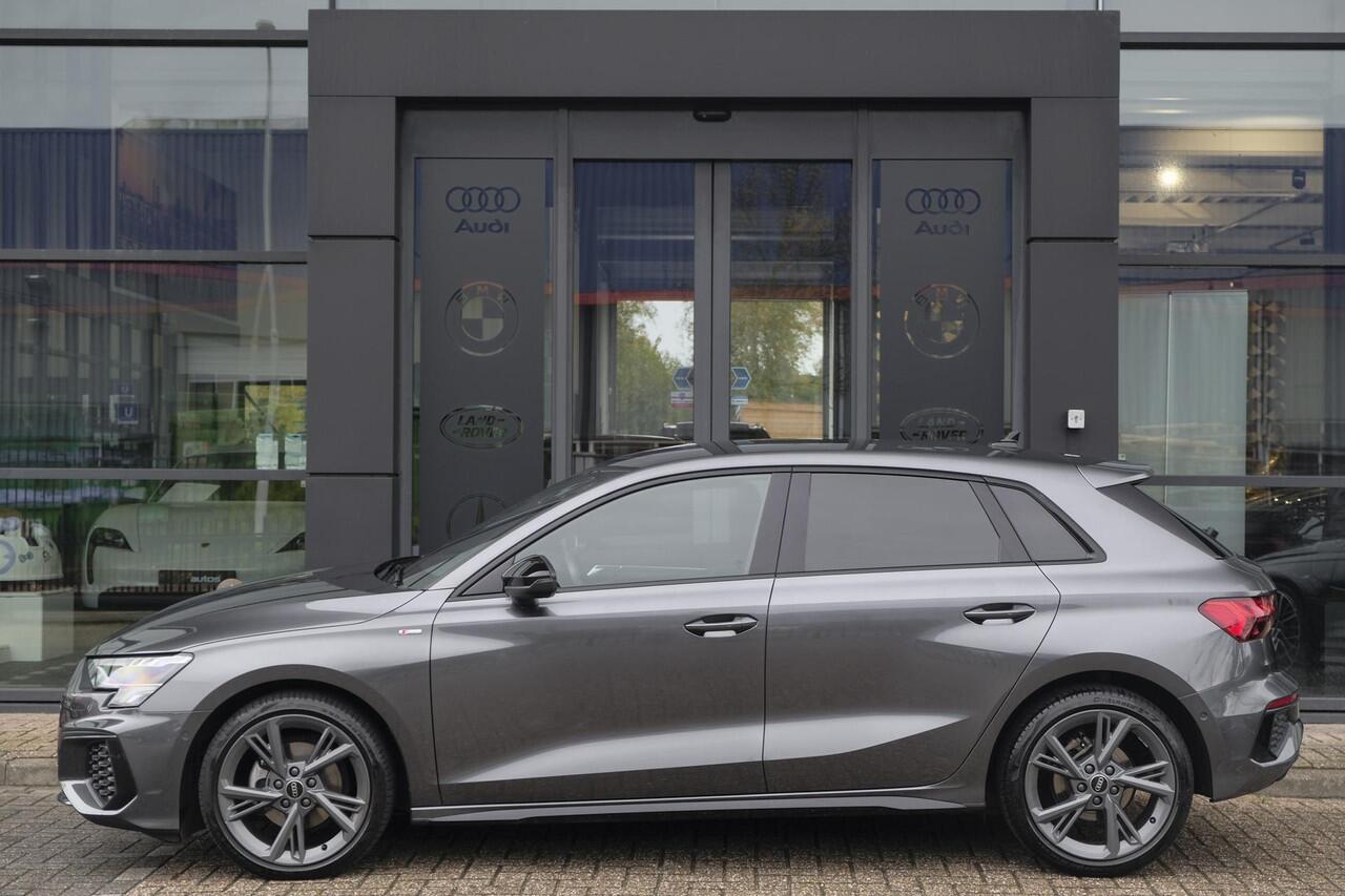 Audi A3 SPORTBACK 30 TFSI 110pk S-line Virtual cockpit Sportstoelen Clima Cruise NLauto 18" LMV Daytonagrijs