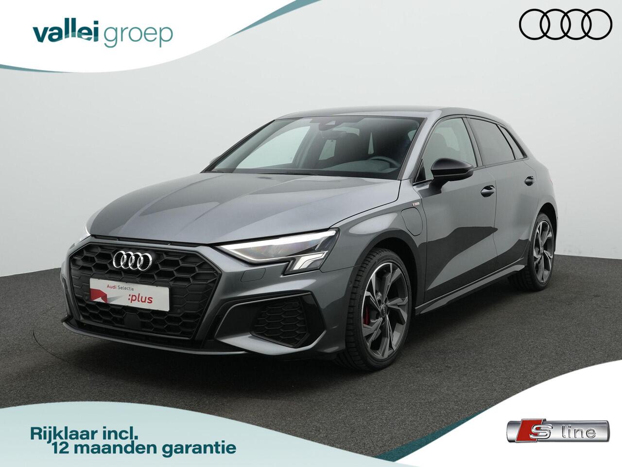 Audi A3 SPORTBACK 45 TFSI e 245 pk S-tronic S-Line | Trekhaak | Achteruitrijcamera | Stoelverwarming | Adaptive Cruise | Navigatie
