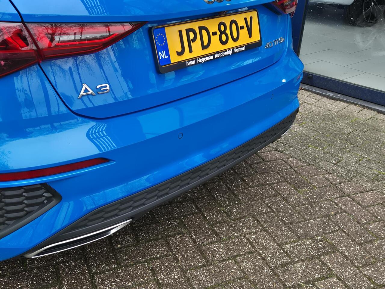 Audi A3 SPORTBACK 40 TFSI e S-LINE | TURBOBLAUW | Panoramadak | LED | Cruise Control | Climate Control | Parkeer assistent | Parkeersensoren + Camera