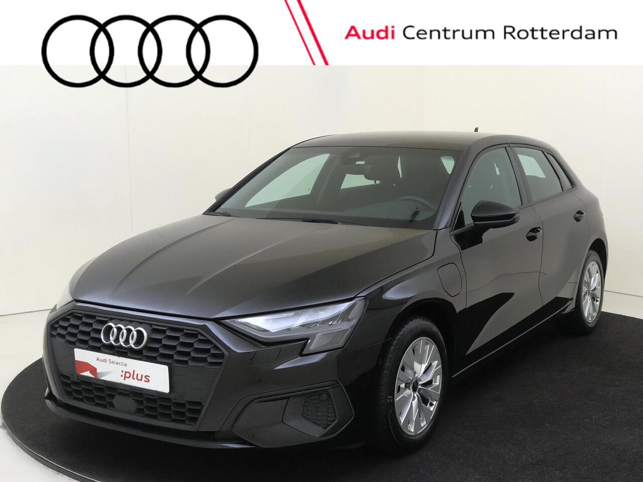 Audi A3 SPORTBACK 40 TFSI e Advanced edition | SoH 100% | Virtual cockpit Plus | Parkeerassistent | Achteruitrijcamera | Navigatie Plus | Lederen bekleding | Stoelverwarming | CarPlay |