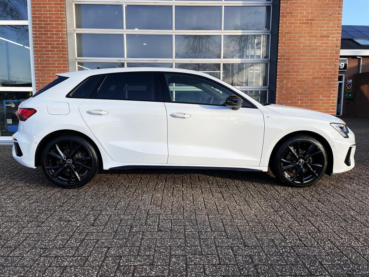 Audi A3 SPORTBACK 35 TFSI S edition