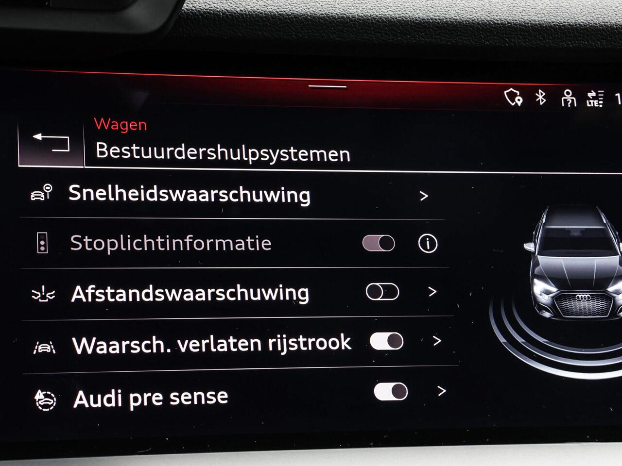 Audi A3 SPORTBACK 30 TFSI 110pk S-tronicAdvanced edition · Apple/Android Car Play · Navigatie · P-Sensoren · Cruise Control · 17'' Inch ·