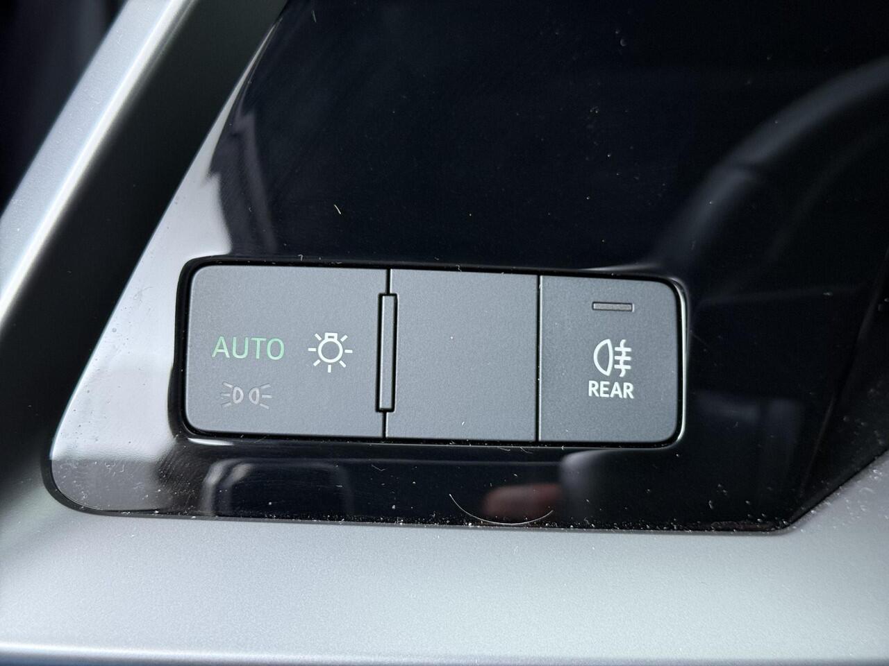 Audi A3 SPORTBACK 30 TFSI Pro Line | 110 PK | Automaat | Climate control | Apple Carplay/Android Auto |