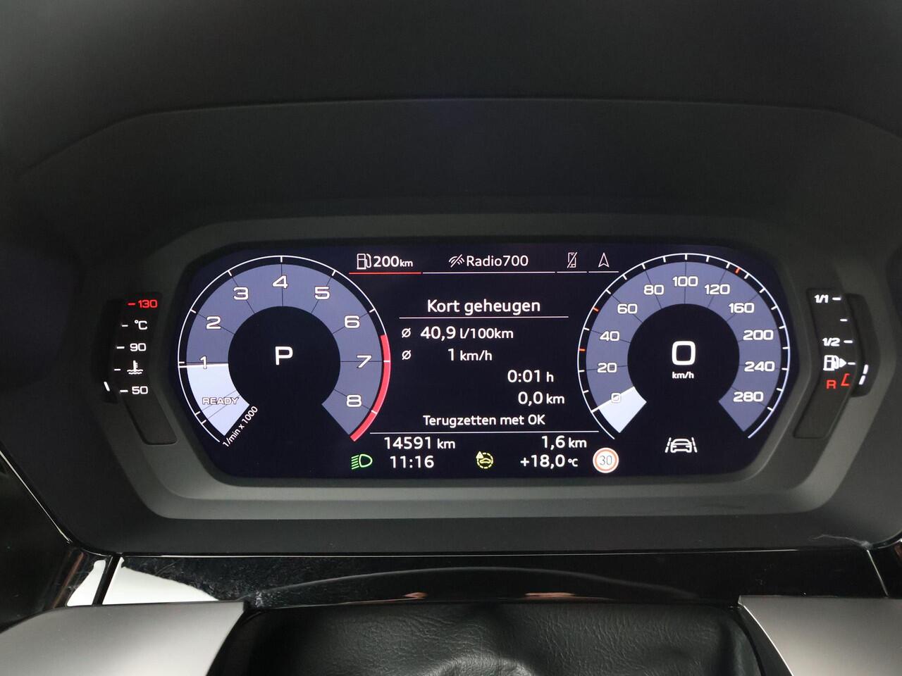 Audi A3 SPORTBACK 30 TFSI S edition | 110 PK | Voorstoelen verwarmd | LED verlichting | Climate control | Cruise control |