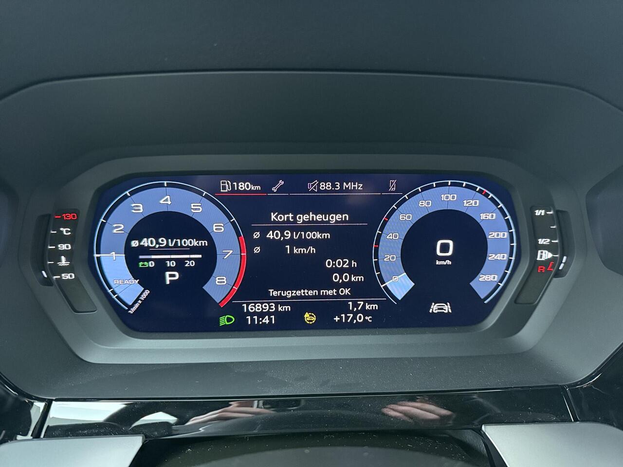 Audi A3 SPORTBACK 30 TFSI Pro Line | 110 PK | Automaat | Cruise control | Lane Assist | Apple Carplay/Android Auto |