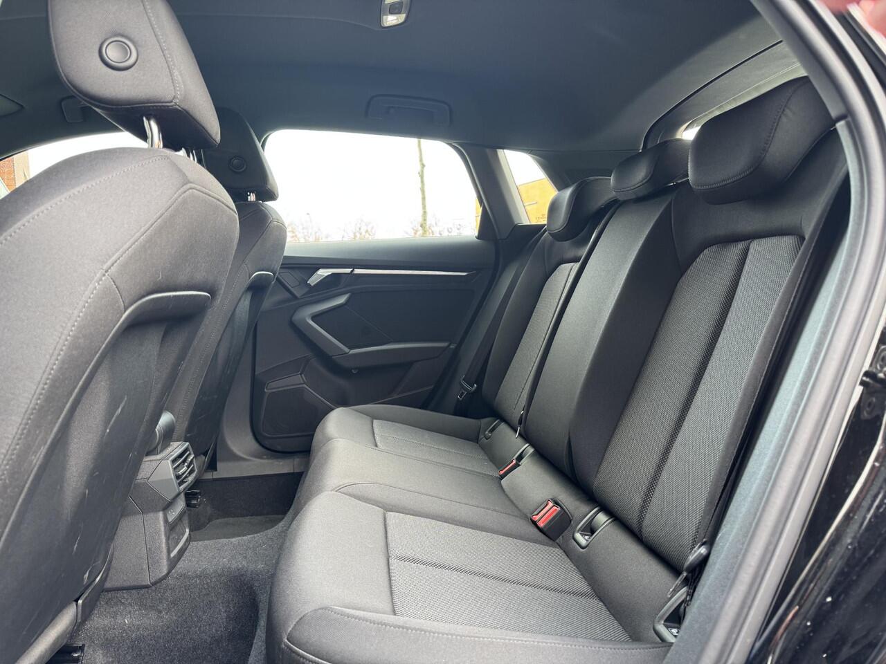 Audi A3 SPORTBACK 30 TFSI Pro Line NL-Auto, Trekhaak Afneembaar!