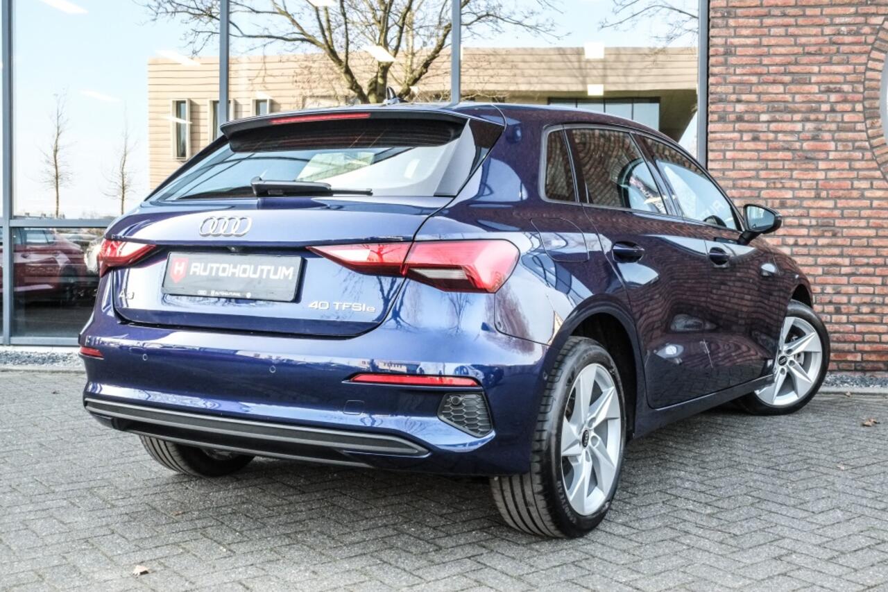 Audi A3 SPORTBACK 40 TFSI e Achteruitrijcamera, Leder