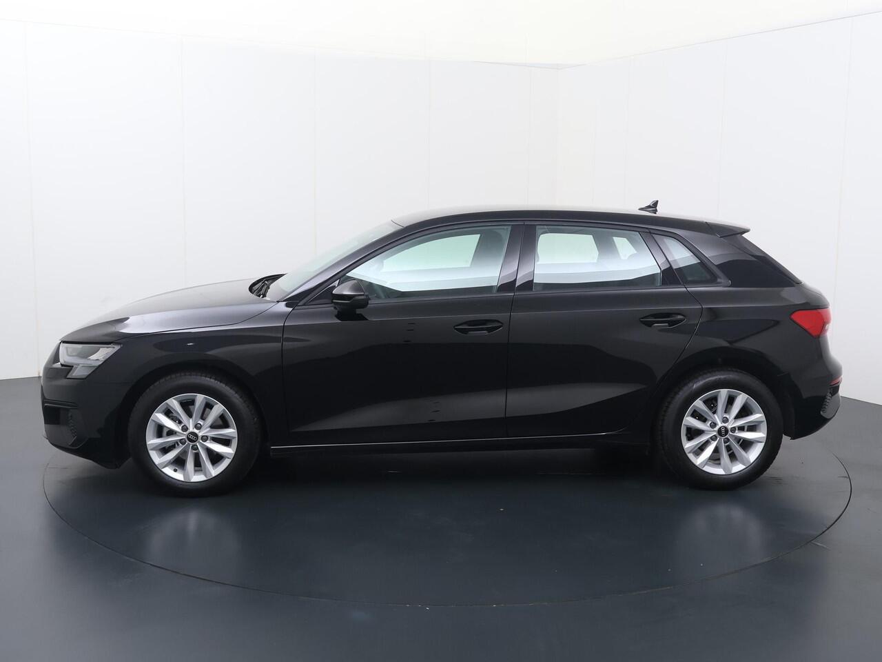 Audi A3 SPORTBACK 30 TFSI Pro Line | 110 PK | Automaat | Cruise control | Apple Carplay/Android Auto | Climate control |