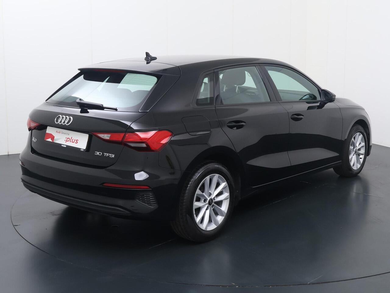Audi A3 SPORTBACK 30 TFSI Pro Line | 110 PK | Automaat | Cruise control | Apple Carplay/Android Auto | Climate control |