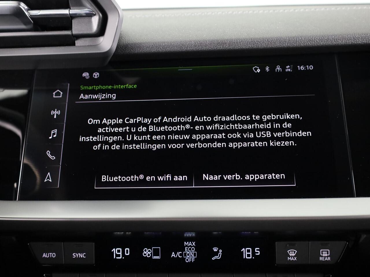 Audi A3 SPORTBACK 35 TFSI S edition | Verlengde Garantie | Optiek zwart pakket | Parkeersensoren achterzijde | Afneembare trekhaak |