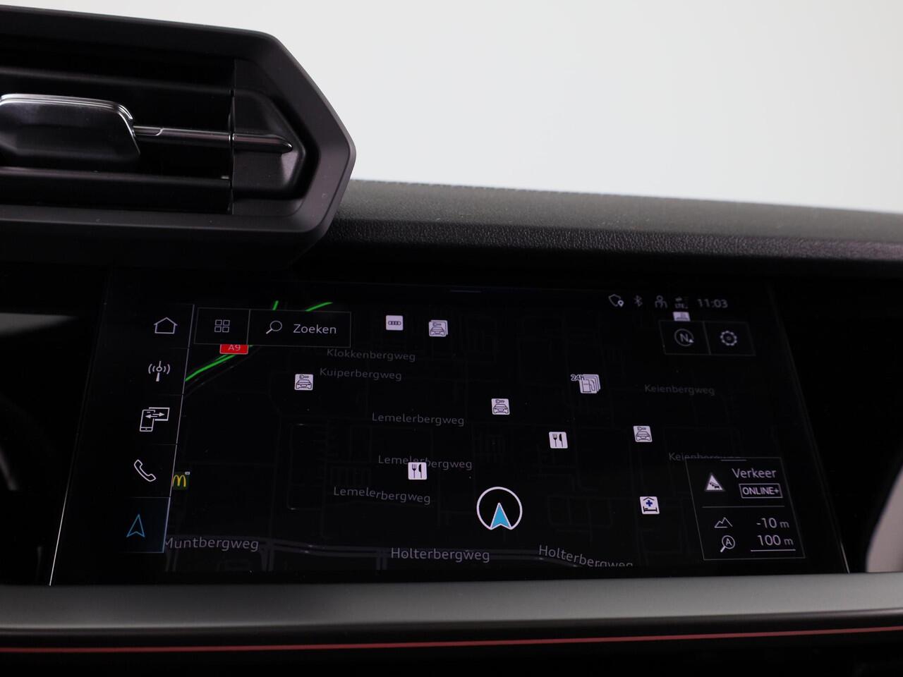 Audi A3 SPORTBACK 35 TFSI S edition 150pk| Panoramadak | 18 inch Lichtmetalen velgen | Apple carplay-/ Android auto | Stoelverwarming