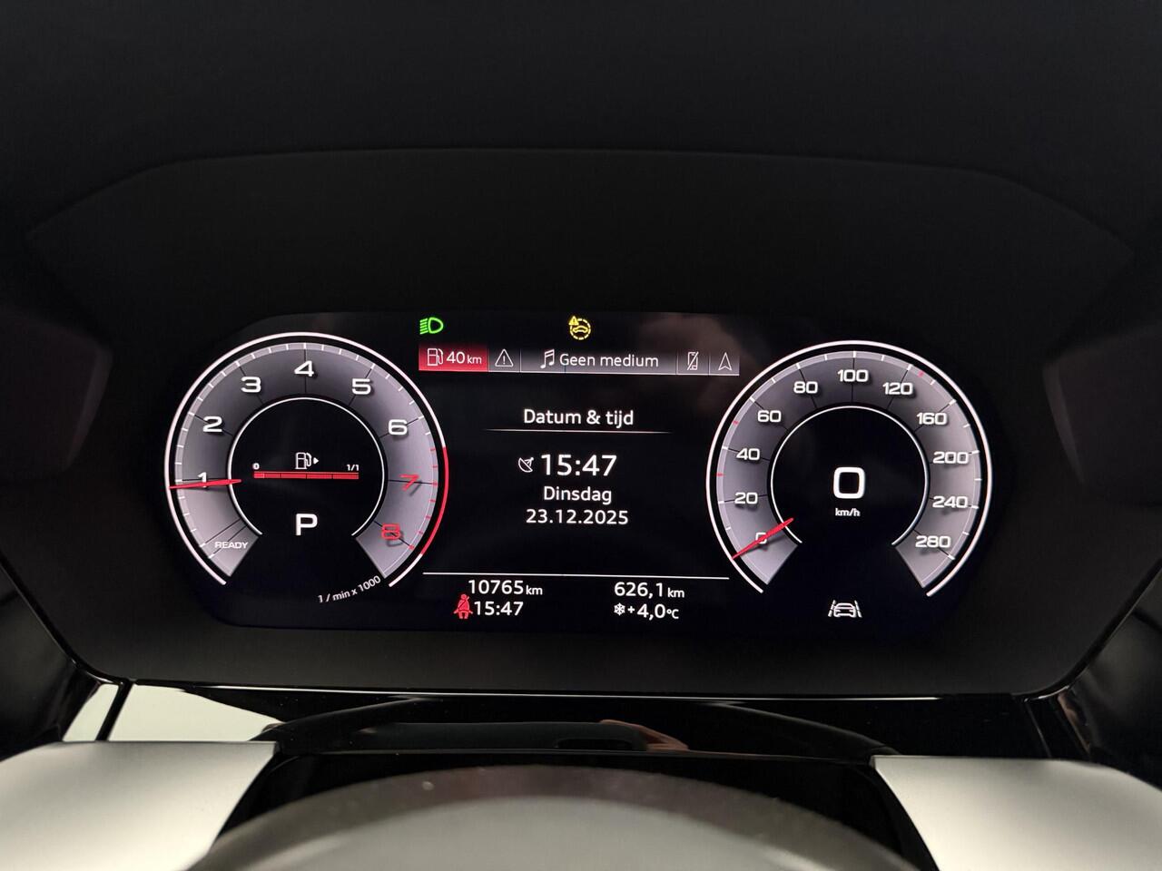 Audi A3 SPORTBACK 30 TFSI Pro Line Stoelverwarming | Adaptieve cruise | Parkeersensoren | Apple Carplay/Android Auto