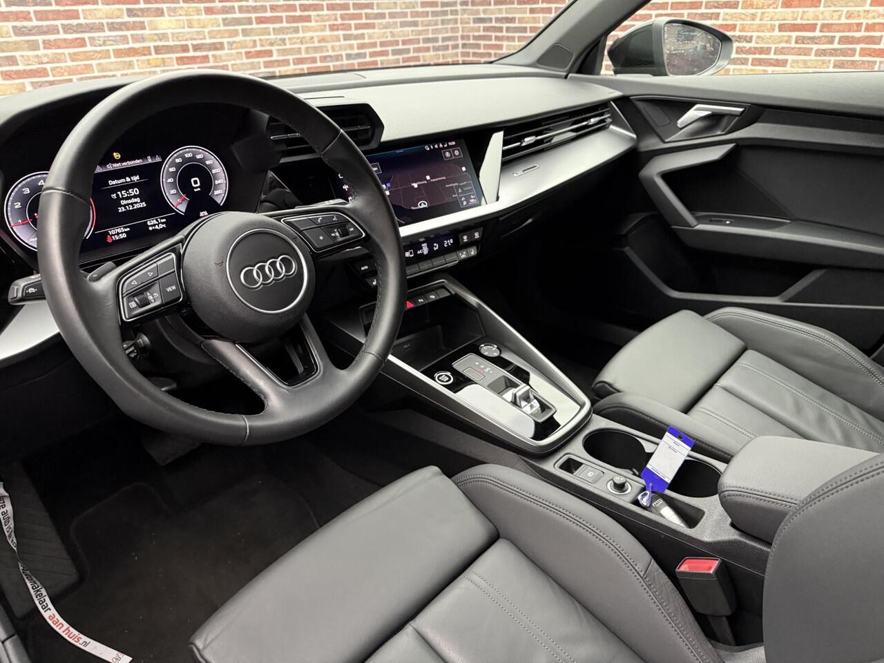 Audi A3 SPORTBACK 30 TFSI Pro Line Stoelverwarming | Adaptieve cruise | Parkeersensoren | Apple Carplay/Android Auto
