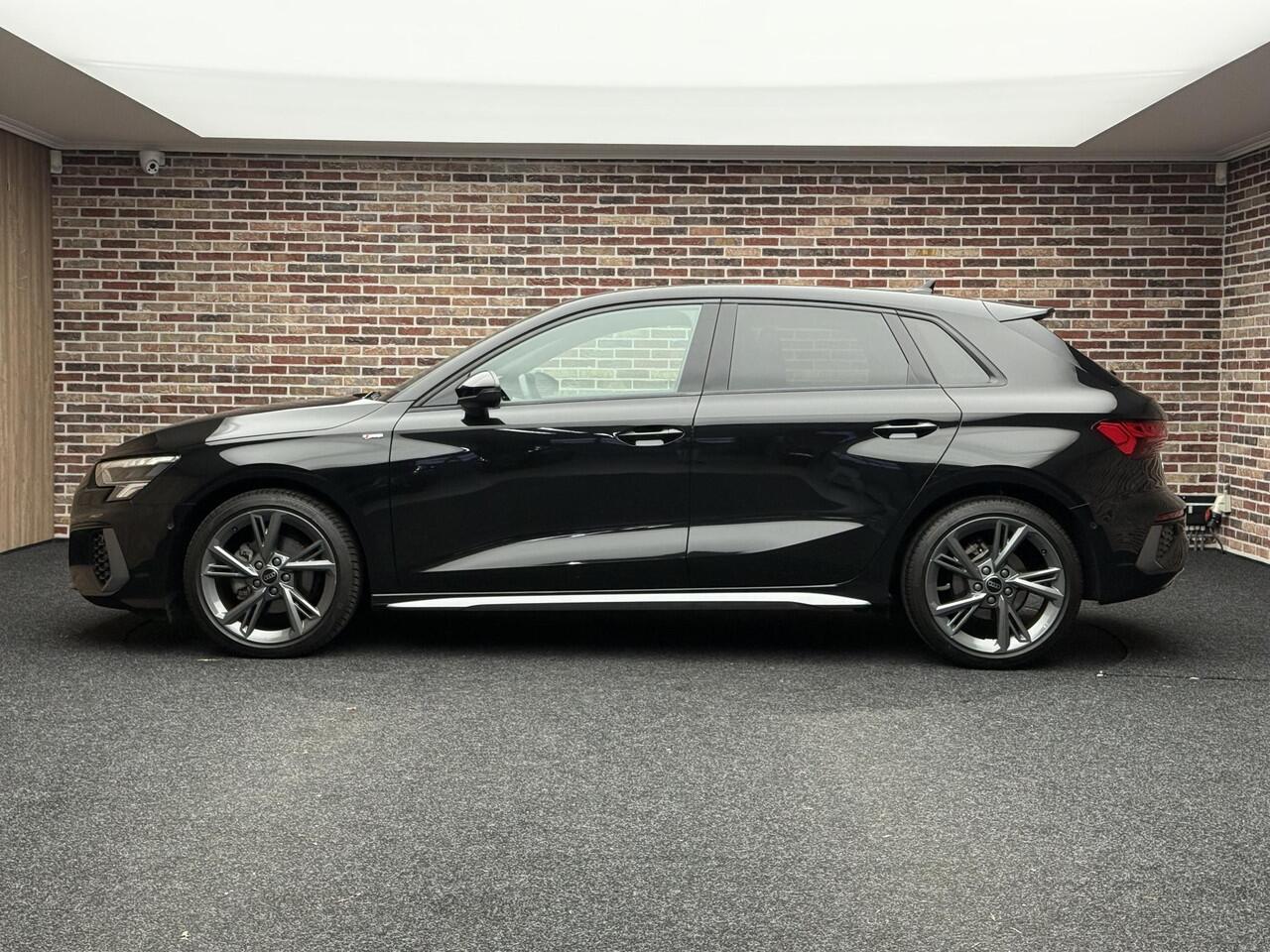 Audi A3 SPORTBACK 30 TFSI Pro Line Stoelverwarming | Adaptieve cruise | Parkeersensoren | Apple Carplay/Android Auto
