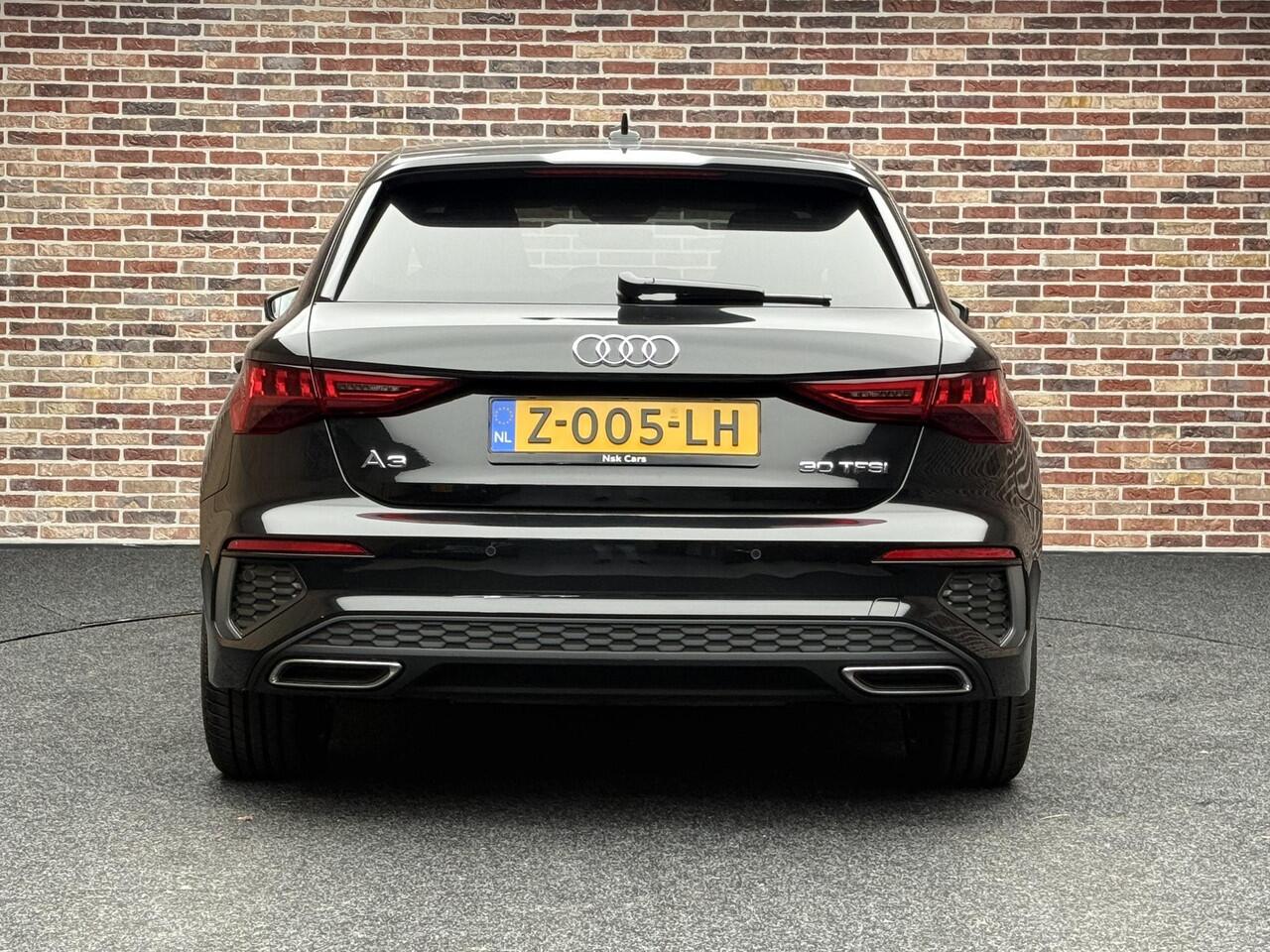 Audi A3 SPORTBACK 30 TFSI Pro Line Stoelverwarming | Adaptieve cruise | Parkeersensoren | Apple Carplay/Android Auto