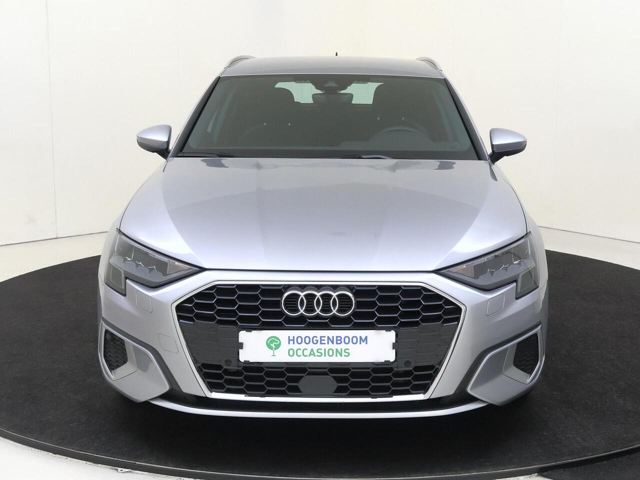 Audi A3 SPORTBACK 40 TFSI e Advanced edition | Parkeerassistent | Virtual cockpit Plus | Adaptieve cruise control | Keyless | Stoelverwarming | Navigatie Plus | CarPlay |