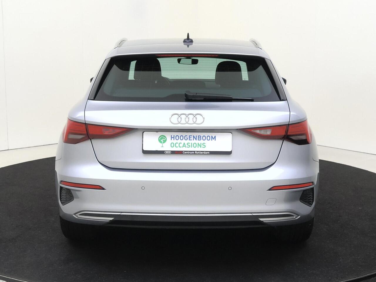 Audi A3 SPORTBACK 40 TFSI e Advanced edition | Parkeerassistent | Virtual cockpit Plus | Adaptieve cruise control | Keyless | Stoelverwarming | Navigatie Plus | CarPlay |