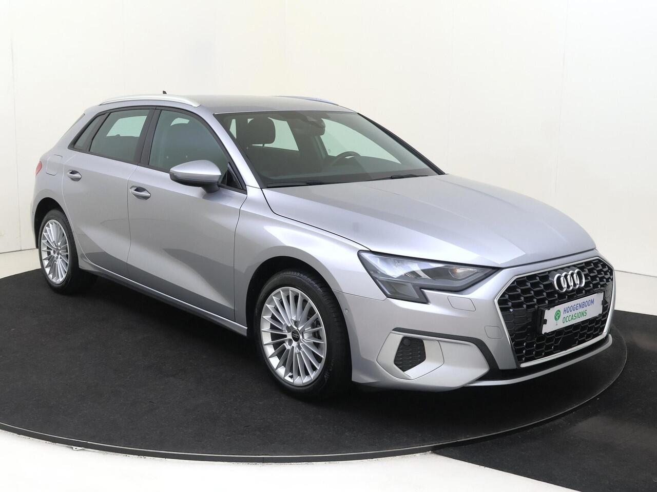 Audi A3 SPORTBACK 40 TFSI e Advanced edition | Parkeerassistent | Virtual cockpit Plus | Adaptieve cruise control | Keyless | Stoelverwarming | Navigatie Plus | CarPlay |