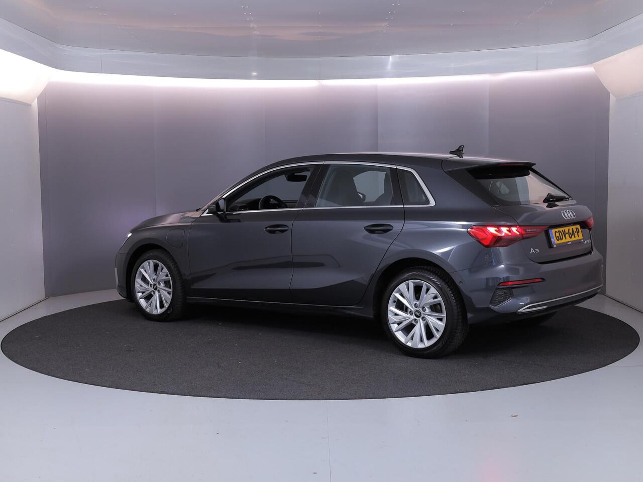 Audi A3 SPORTBACK 40 TFSI e Advanced edition 204pk | Navigatie | Verwarmbare voorstoelen | Verlengde garantie | 17 inch lichtmetalen velgen