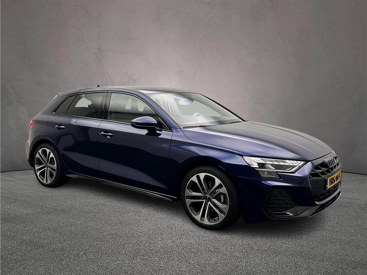 Audi A3 SPORTBACK 30 TFSI 110PK S edition | 18-Inch | Lichtpakket Plus | Adaptive-Cruise | Achterruitrijcamera | Zwart-Optiek