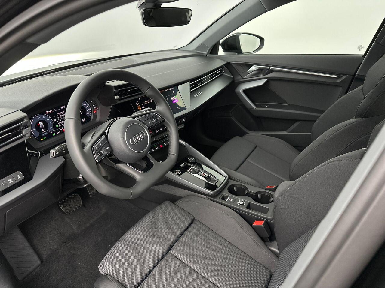 Audi A3 SPORTBACK Pro Line 40 TFSI e 150 kW / 204 PK Sportback 6 ver