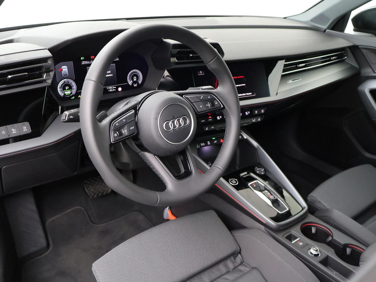 Audi A3 SPORTBACK 40 TFSI e Advanced edition 18" LM Velgen / Assistentie Pakket / Optiekpakket Zwart Plus /