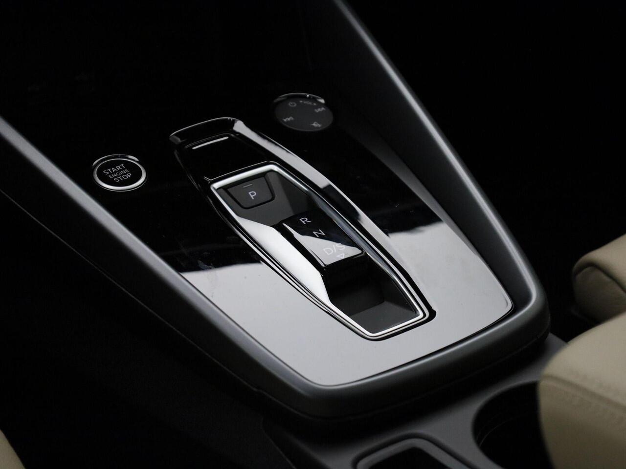 Audi A3 SPORTBACK 30 TFSI Advanced edition