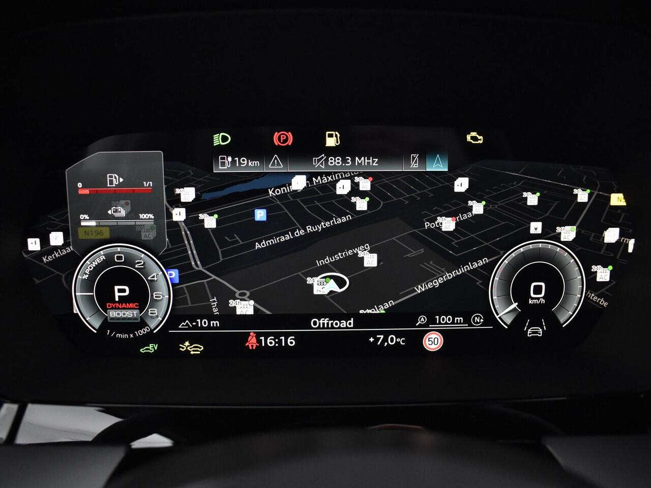 Audi A3 SPORTBACK Advanced edition 40 TFSI e 204 PK · Lederen bekleding · Comfortsleutel · 18" LM Velgen · Assist. Driving + Parking plus